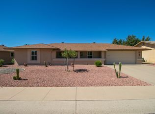 10401 W Edgewood Dr, Sun City, AZ 85351