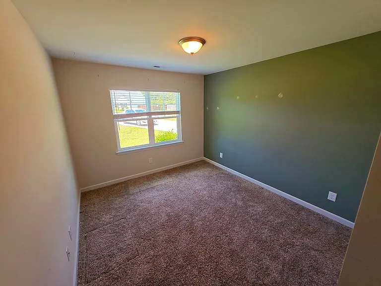 404 Christopher Columbus Ter — Photo 13