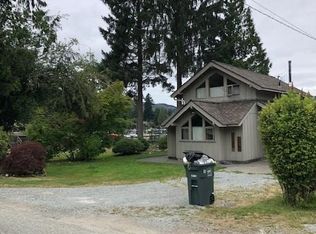 2084 Firelane Rd, Bellingham, WA 98229