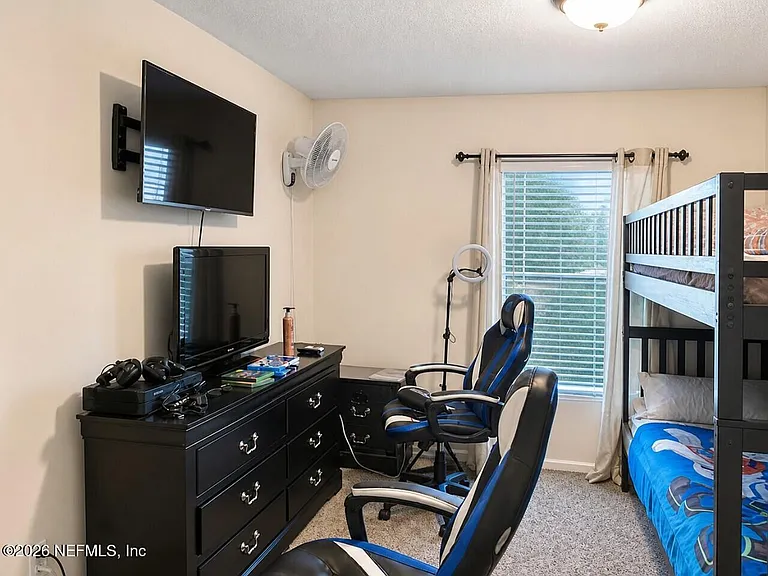 45013 Amhurst Oaks Dr — Photo 10