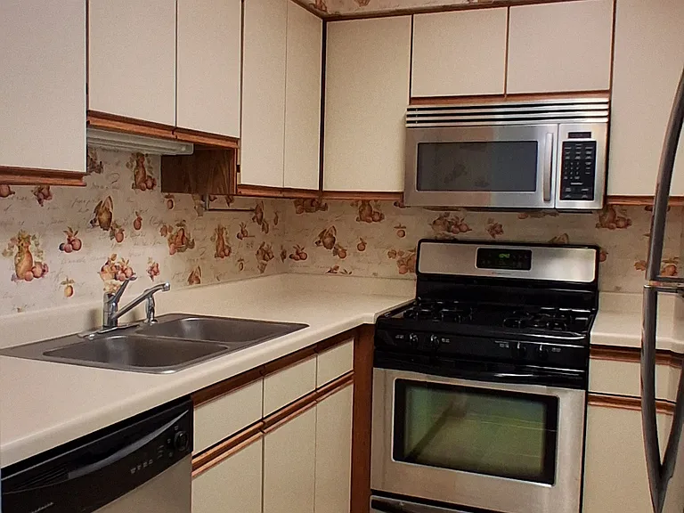 1503 N Milwaukee Ave #1B — Photo 8
