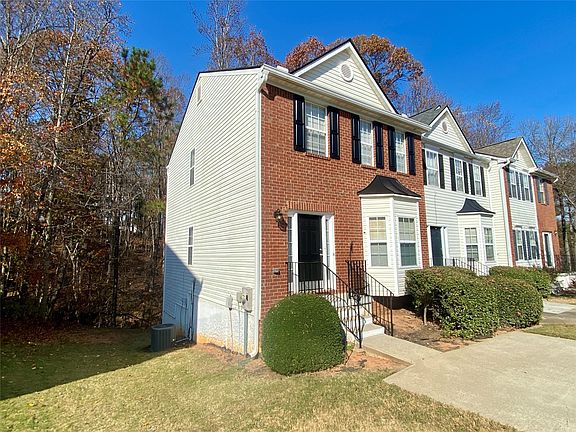 4th image of 4717 Poplar Ridge Ct