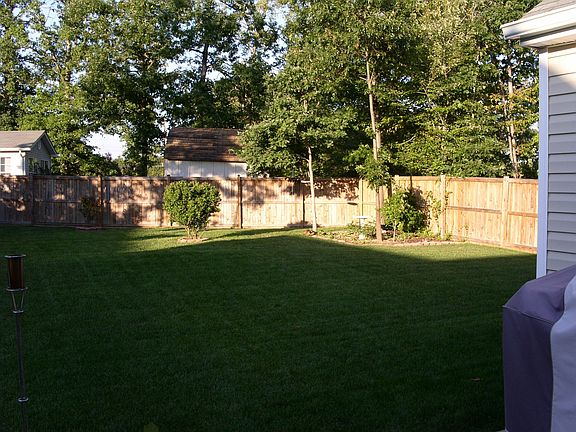 4th image of 22698 Athlone Dr