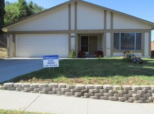 266 Rebecca Ave, Vista, CA 92084