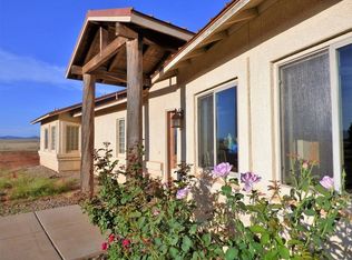 201 Cattle Ranch Ln, Elgin, AZ 85611