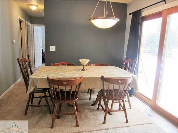 5th image of 7410 E Victoria Dr