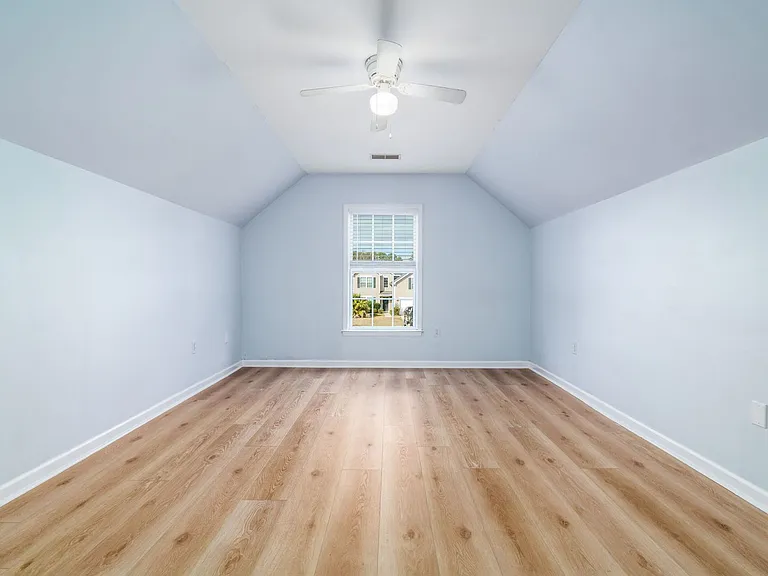 116 Mockernut Dr — Photo 16