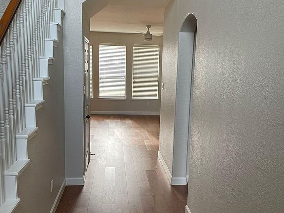 3rd image of 3536 Duval Dr