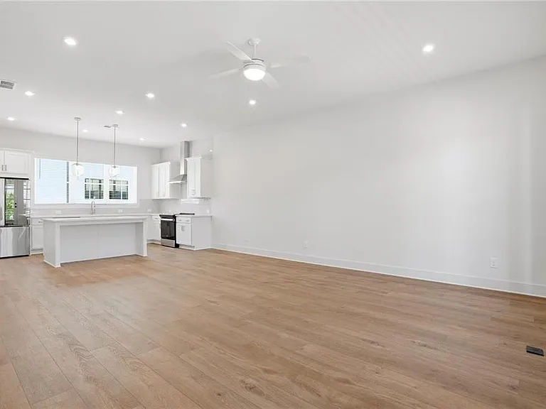 2597 Mackintosh Ct NW — Photo 8