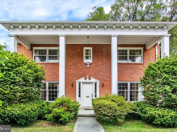 78 E Broadway, Gettysburg, PA 17325