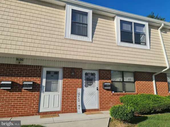 908 Silver Ct, Hamilton, NJ 08690