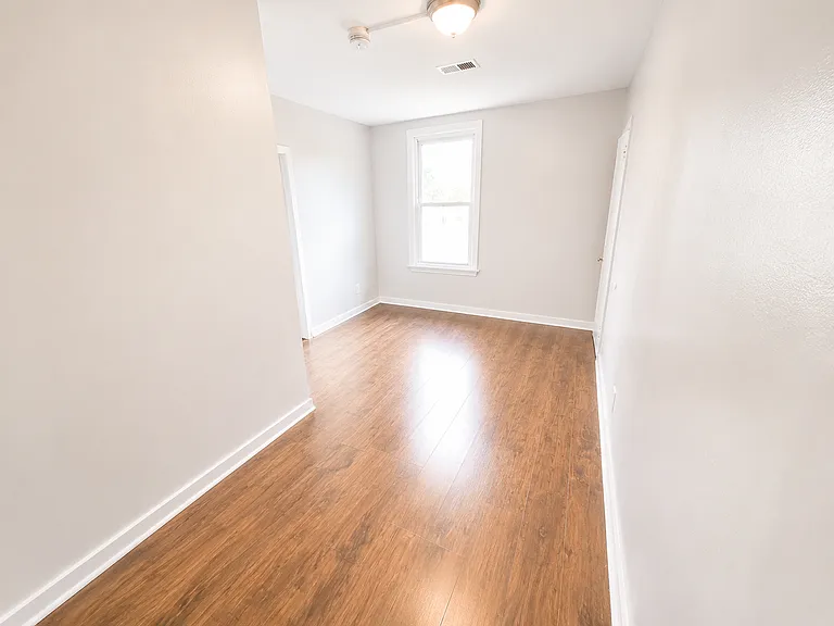 241 W Ivy St #3A — Photo 9