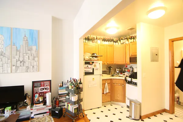 Rented by America Mecca Realty LLC | media 6