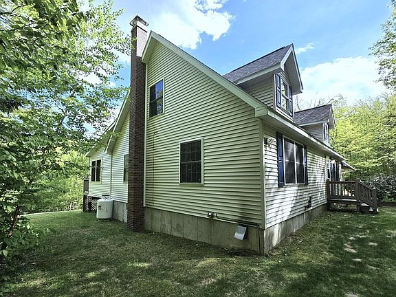3rd image of 418 OLD STODDARD Road