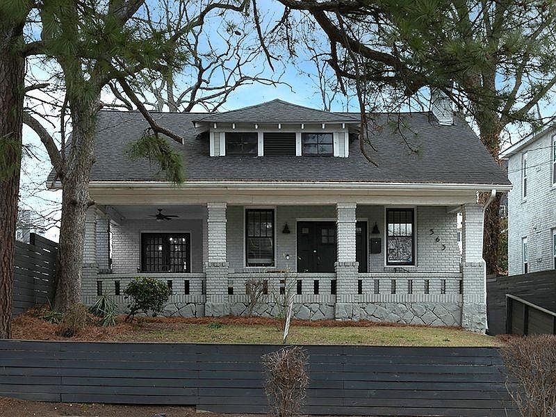 1st image of 563 Parkway Dr NE