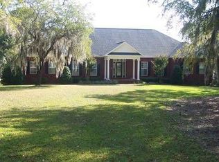159 Robert E Lee Way, Eufaula, AL 36027