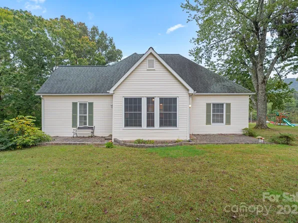 6921 Harmony Grove Rd, Nebo, NC 28761