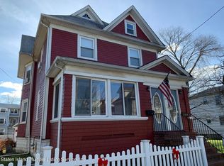 34 Markham Pl, Staten Island, NY 10314