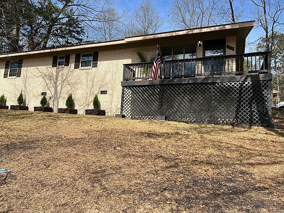 2nd image of 1000 Rock Gardens Dr
