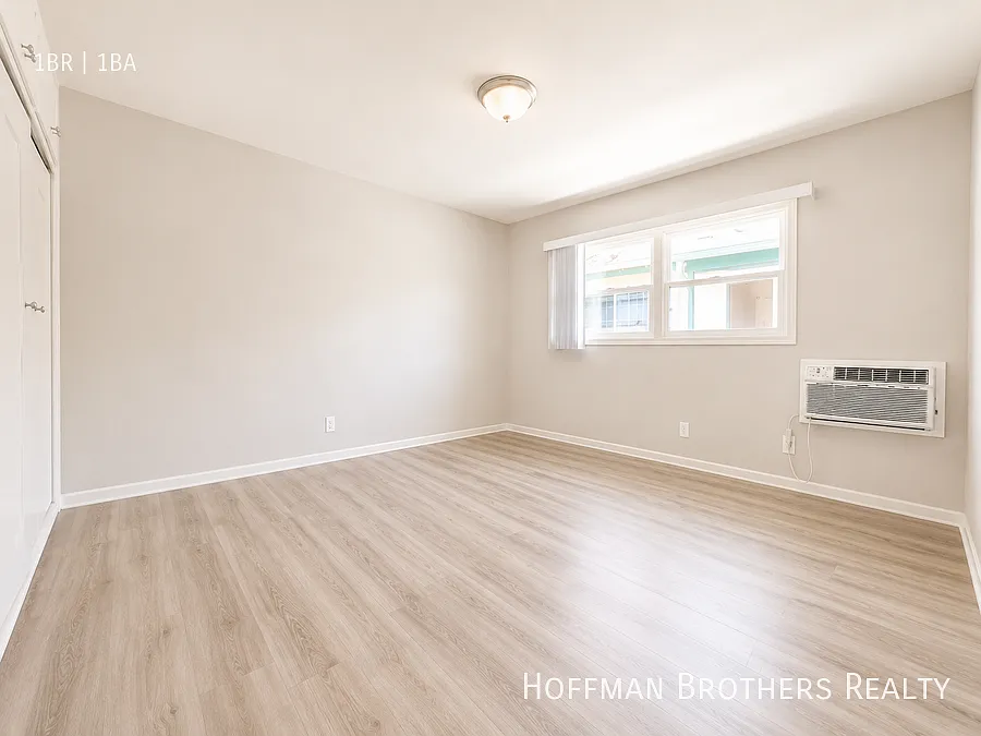 141 N Hamilton Dr Beverly Hills, CA 90211 — Photo 4