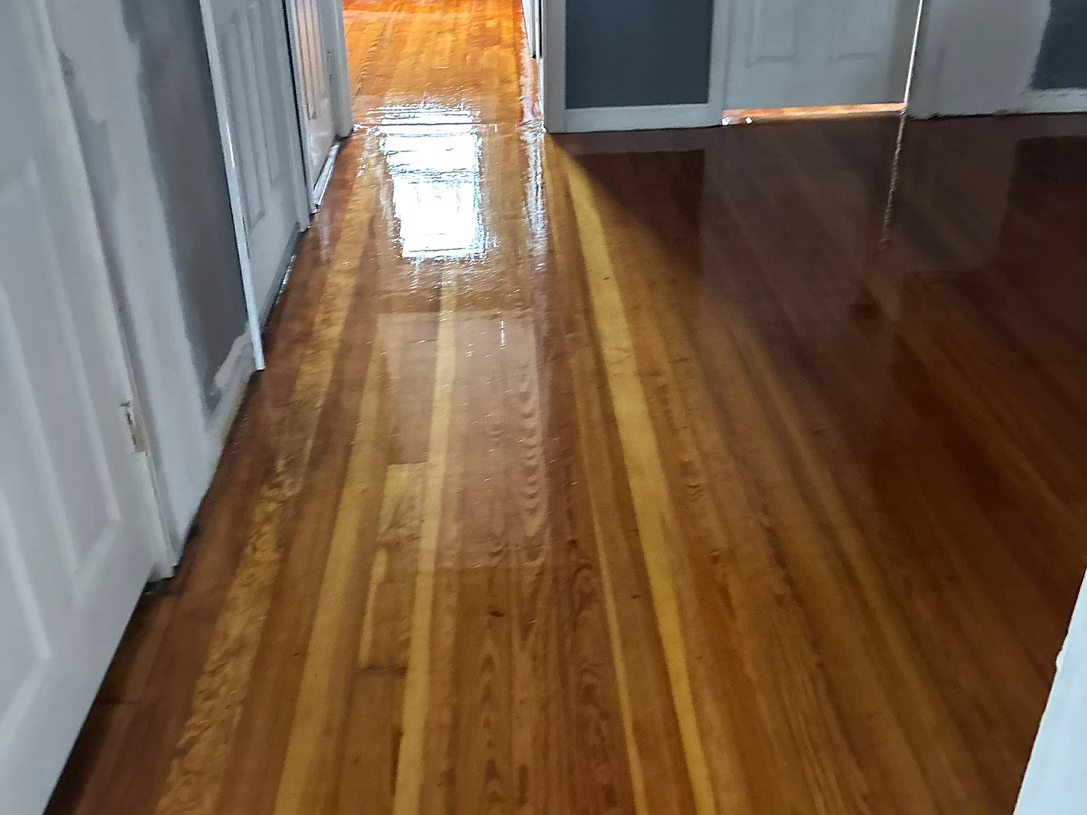 2 bed, 1008 sqft, $1,700 — Photo 2