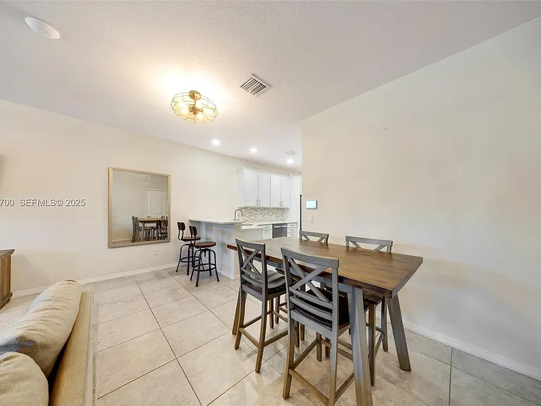 5110 Eucalyptus Dr #3 — Photo 11
