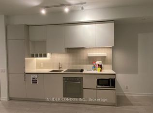 950 Portage Pkwy #4201, Vaughan, ON L4K 4Z4