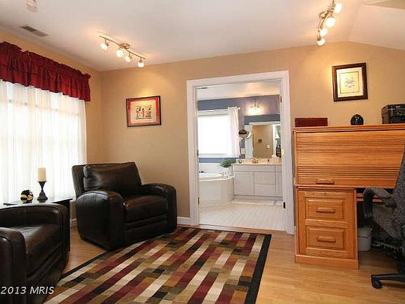 5th image of 3201 Gray Marsh Ct