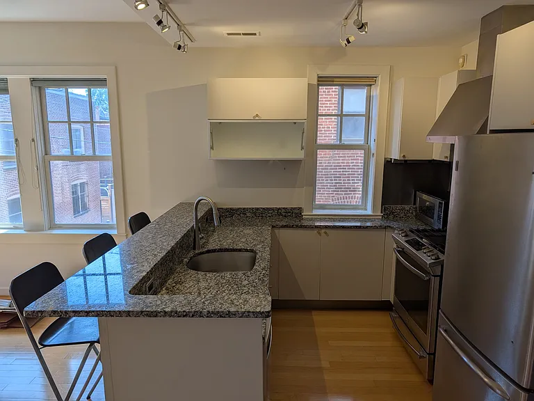 1704 T St NW #303 — Photo 6
