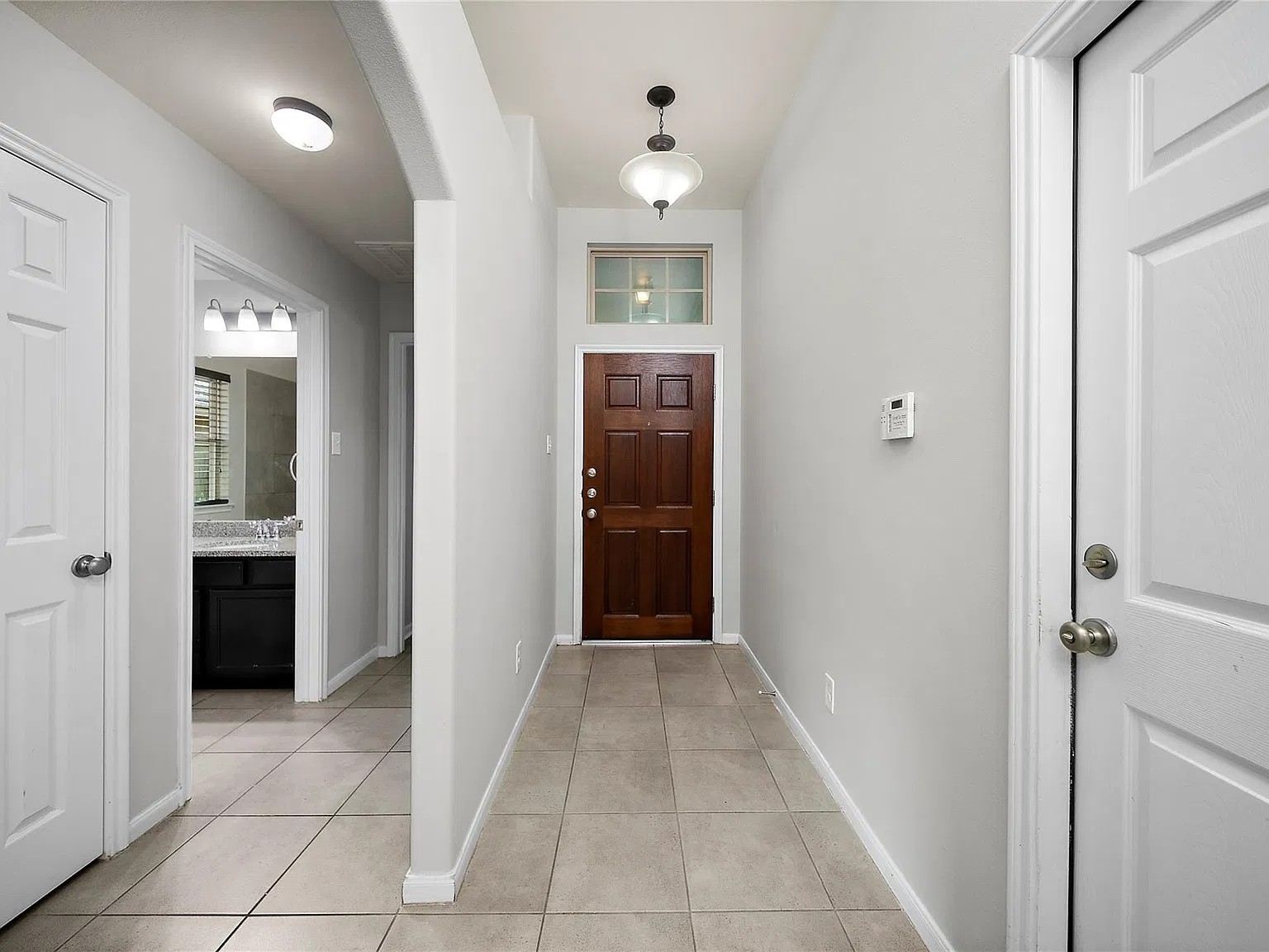 3 bed, 2.0 bath, 1780 sqft, $2,145 — Photo 4