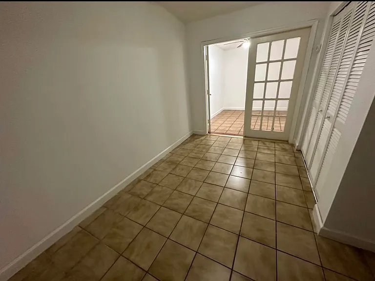 225 SW 99th Ave #1 — Photo 7
