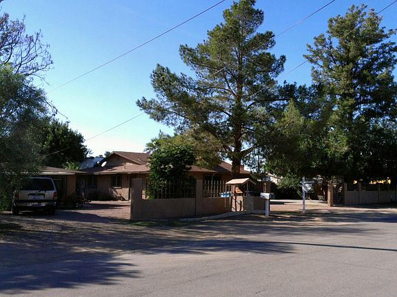 2nd image of 202 N 64th Dr