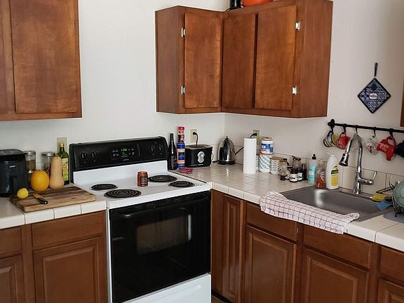 5th image of 9901 N Lake Blvd #C