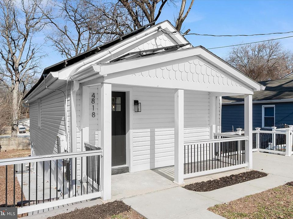 1st image of 4818 Deanwood Dr