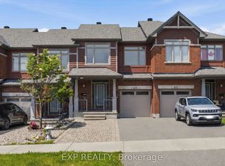 615 Spring Valley Dr, Ottawa, ON K1W 0C6