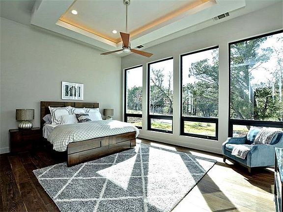 5th image of 3612 Verano Dr