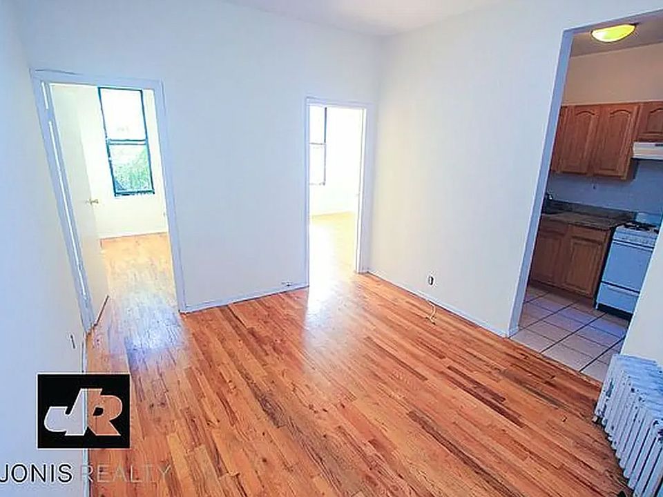 1st image of 119 Saint Marks Pl APT 17