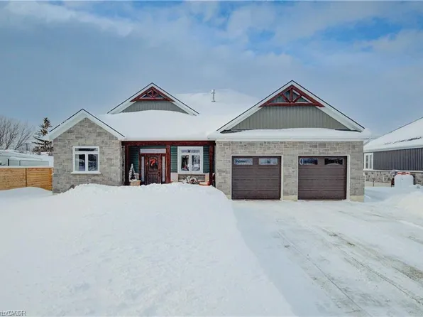 21 Paxton St, Huron Kinloss, ON N0G 2B0