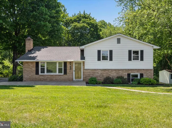 4985 Linganore View Dr, Monrovia, MD 21770