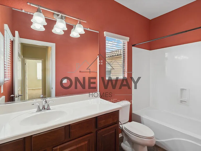 18815 E Swan Dr — Photo 23