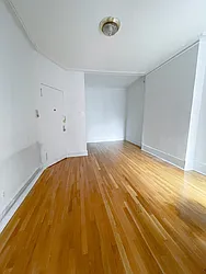 Rented by Urban Real Estate Inc
