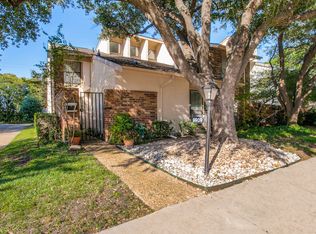 9909 Smokefeather Ln, Dallas, TX 75243