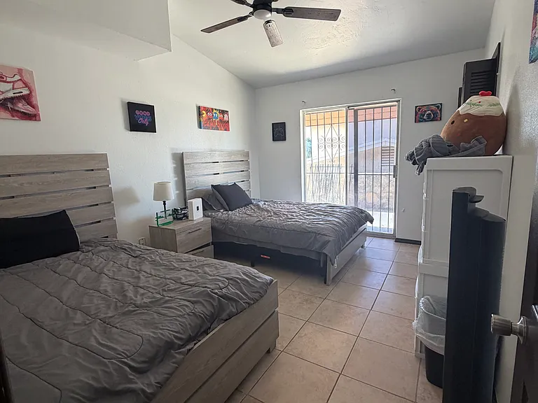 217 E Castellano Dr #A — Photo 10