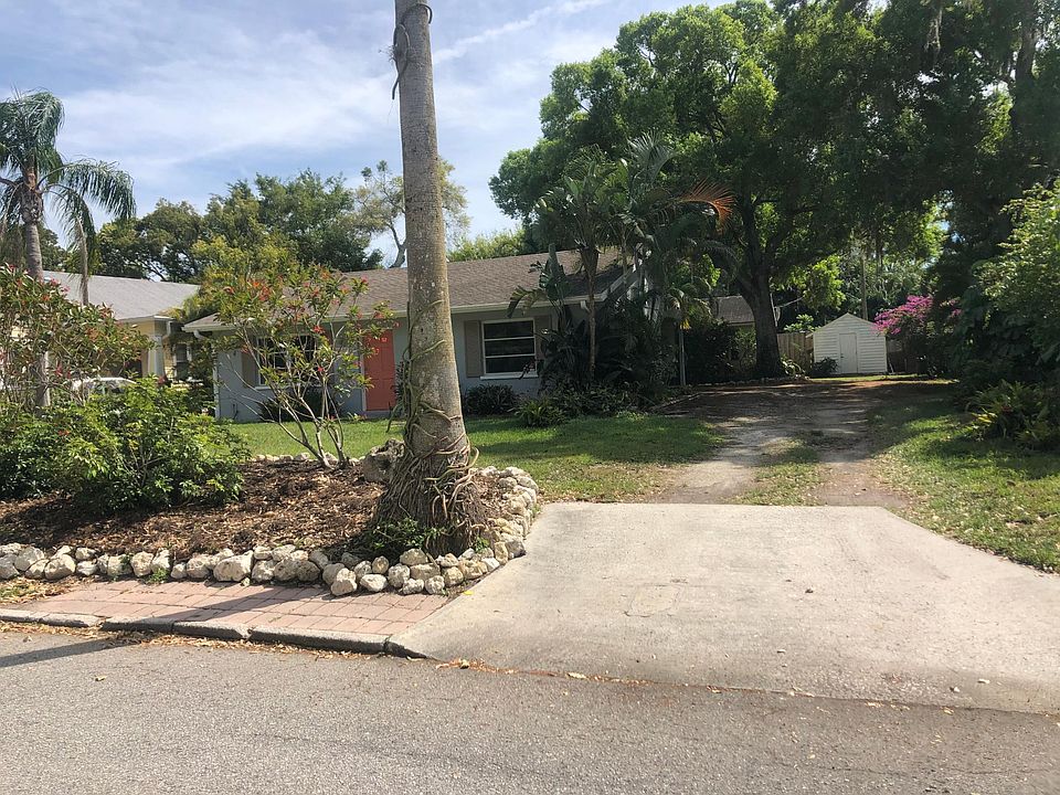 1st image of 1688 Prospect St