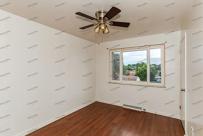 818 Woodyhill Dr — Photo 8