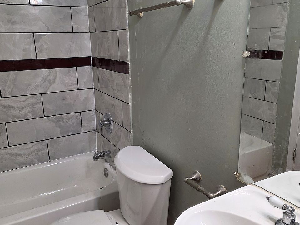 1st image of 3607 Woodbriar Cir APT H