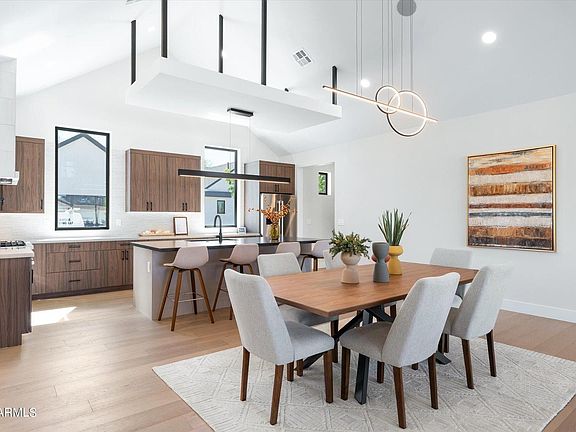 5th image of 6324 N 10th Ave