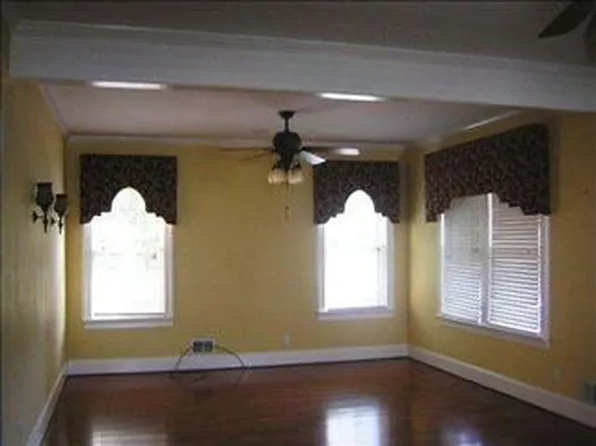 118 Carolina Ave, Lake City, SC 29560