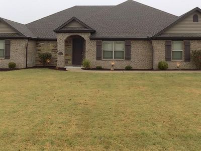605 Hat Creek Ln, Siloam Springs, AR, 72761