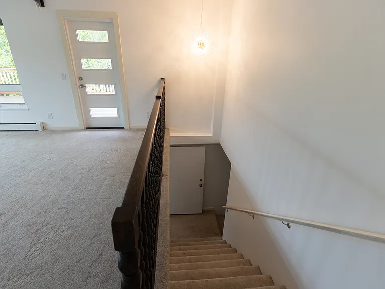 1536 G St #A — Photo 10